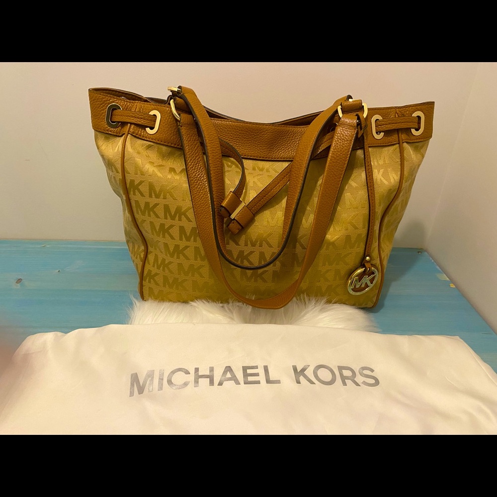 Michael Kors handbag